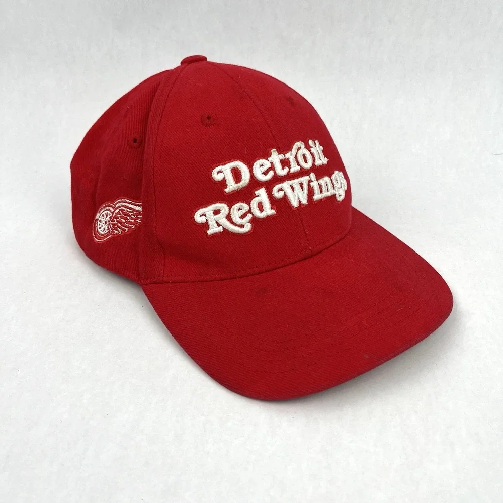 Detroit Red Wings Kids Hat Youth NHL Adjustable Baseball Cap Red Team Logo